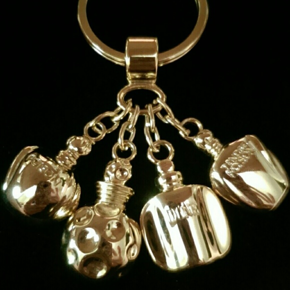 Dolce Vita Accessories - ❇EUC Dior Keychain/ Bag charm✨